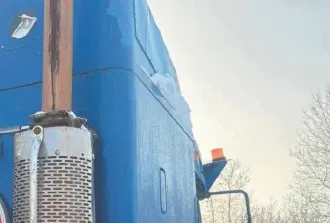 Freightliner FLC1200, 2000, Седельный тягач, Automobile "Freightliner FLC1200", седельный тягач, VIN 1FUYSSEB61LG21113, 2000 г.в.