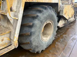Каток дорожный Caterpillar CB54B, 2017 г.в., мощность двигателя 131,2 л.с, VIN: CATCB54BJS4P00307, ГРЗ 14РК9826.