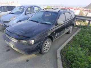 Toyota Caldina 1984 года выпуска, VIN отсутствует, госномер Н276НМ65, цвет черный.