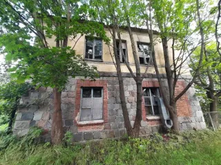 Бывшая типография, объект культурного наследия регионального значения «Склад сельскохозяйственный новоржевского уездного земства», начало ХХ в. Общая площадь 562.7 кв.м, два этажа, кирпичные стены. Расположено по адресу: Псковская область, г. Новоржев, ул. Медицинская, д. 12. Находится в…