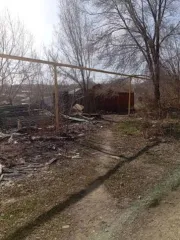 Земельный участок площадью 330 кв.м, расположенный по адресу: Самарская область, г. Сызрань, ул. Северная, д. 43, с кадастровым номером: 63:08:0101047:32.