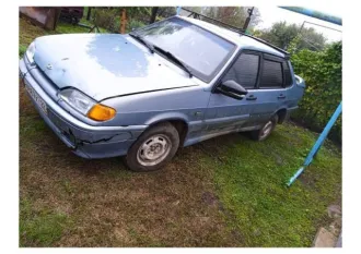 ВАЗ 21150 2003 года выпуска, цвет золотисто-серый. VIN: XTA21150033552467, ПТС: 22OP458159, государственный номер В867ХТ22. Изготовитель: Россия. Мощность двигателя 78 л.с. (57.4 кВт), разрешенная максимальная масса 1410 кг, масса без нагрузки 985 кг.