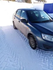Lada Granta 2015, 87 лс, 245320 км. Легковой автомобиль, марка: LADA 219010, модель: LADA GRANTA, год изготовления: 2015, цвет: серо-синий, VIN: XTA219010G0383627, ПТС: 63OE297051, г/н: C446OX102, модель двигателя: 11186, двигатель №: 6439152, мощность двигателя, л. с. (кВт): 87 (64), разрешенная…