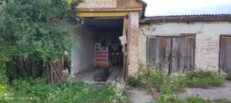 Нежилое здание 142,6 кв.м. и земельный участок 166 кв.м., Краснодарский край Нежилое здание, площадь: 142,6кв.м., кадастровый номер: 23:18:1402004:128 и земельный участок , площадь: 166кв.м., категория земель: Земли населенных пунктов, разрешенное использование: для эксплуатации гаража, кадастровый…
