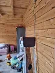 Два дома 121,5 м² и участки 859 м² в Забайкальском крае. Земельный участок, общей площадью 859 м2, кадастровый номер: 75:22:660121:1242. Жилой дом, площадью 121,5 м2, кадастровый номер: 75:22:660121:1990. Расположены по адресу: Забайкальский край, Читинский муниципальный район, сельское поселение…