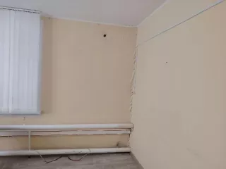 Здание общей площадью 172,2 кв.м с кадастровым номером 86:05:0000000:1569 и земельный участок с кадастровым номером 86:05:0310101:1, расположенные по адресу: Ханты-Мансийский автономный округ – Югра, Березовский муниципальный район, пгт. Березово, ул. Быстрицкого, д.42. Ограничение использования…