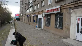 Объект аренды, площадь 65,6 кв.м., номера помещений на поэтажном плане: 1 этаж, помещения № 11-17, адрес (местонахождение) объекта: Челябинская область, г.Магнитогорск, пр-кт Карла Маркса, д. 168, пом. 5 Назначение нежилого помещения: Вид разрешенного использования объекта аренды: свободного…