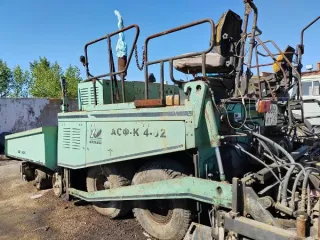 Асфальтоукладчик АСФ-К-4-02-01, 2008 г.в., г/н 6868КТ43, идентификационный номер (заводской номер рамы) 210, Марка: АСФ-К-4-02-01, Год выпуска: 2008, Модель: АСФ-К-4-02-01, VIN (заводской) номер: 210