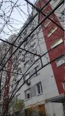 1/2 доля квартиры 56,2 кв.м, Москва: 1/2 доля в праве общей долевой собственности на квартиру пл.56,2кв.м по адресу: Российская Федерация, город Москва, вн.тер.г. муниципальный округ Чертаново Центральное, улица Кировоградская, дом 24, корпус 3, квартира 221, к/н 77:05:0007002:4390. Фотографии…