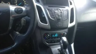 Ford Focus, 2012 года, 149,6 лс, 276000 км, АКПП. Легковой автомобиль, марка: Ford, модель: Focus, год изготовления: 2012, цвет: серо-голубой, VIN: X9FLXXEEBLCK27199, ПТС: 77РМ663032, г/н: С905УВ777, двигатель №: CK27199, мощность двигателя, л. с. (кВт): 149.6 (110), рабочий объем двигателя, куб…