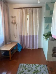 Квартира 36.3 кв.м, Хабаровский край, Нанайский район, село Троицкое, улица Первомайская, дом 114, квартира 2. Площадь 36.3 кв.м, назначение: жилое. Расположена на земельном участке площадью 619.5 кв.м, категория земель: земли населенных пунктов, вид разрешенного использования: под жилую застройку.