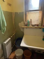 78/171 доли квартиры, 94.5 м², г. Самара, общая долевая собственность 78/171 в жилом помещении площадью 94.5, с кадастровым № 63:01:0230001:1297, расположенной по адресу: г. Самара, проспект Кирова, д. 179, кв. 18. Доля в собственности эквивалентна двум комнатам.