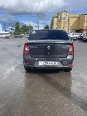Renault Logan 2010 года, 102 лс, 162229 км, VIN X7LLSRBYHAH343698. Техническое состояние транспортного средства: нет нижнего лямбда зонда, из-за этого горит чек, необходимо поменять ремень ГРМ с помпой и передние колодки, не работает кондиционер, вытек фреон, не работает ручной тормоз.