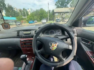 Toyota Corolla 2003 года выпуска, серый цвет. Номер кузова: NZE121-3178012, государственный регистрационный знак: М376ЕТ03. VIN отсутствует.