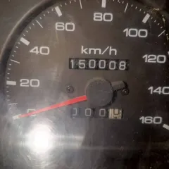 Nissan Caravan, 1982 года, 85 лс, 150000 км, номер кузова ARME24015541, гос. номер У589АМ27. Техническое состояние транспортного средства: не на ходу, не исправна автоматическая коробка передач, двигатель требуется ремонт; по кузову многочисленные следы сквозной коррозии.