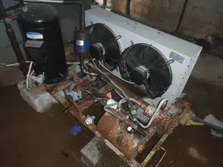 Охладитель молока МХУ-3000. Ознакомление с имуществом по договоренности в месте нахождения: Владимирская область, Кольчугинский район, деревня Павловка.