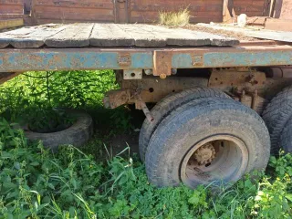 Бортовой полуприцеп СЗАП 93271А 2005 года, идентификационный номер: X1W93271А50000861
