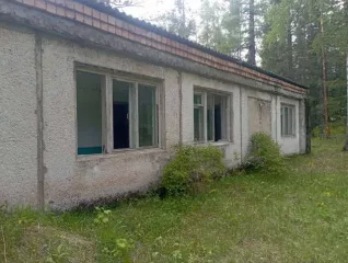 Здание нежилое кадастровый № 19:08:030101:866 175,1 кв.м 
Респ Хакасия с Орджоникидзевское ул Карасук 17