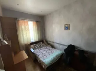 1/3 доли квартиры, 440 659 руб., Кемерово 1/3 доля квартиры в Кемерово еще 1/3 доля квартиры в Кемерово еще 1/3 доля в квартире, расположенной по адресу Российская Федерация, Кемеровская область - Кузбасс, г.о. Кемеровский, г Кемерово, ул Полевая, д. 7, кв. 2 - цена 440 659 руб