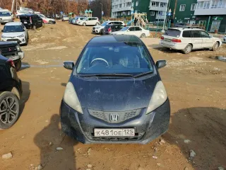 Honda Fit, 2008. Легковой автомобиль марки: Honda, модель: Fit, год выпуска: 2008 г., кузов №: GE61132436. Ознакомление проводится по адресу: Приморский край, Чугуевский район, с. Саратовка, по предварительной записи по тел. +7 914 325-03-20. По всем вопросам организации торгов, ознакомлению с…