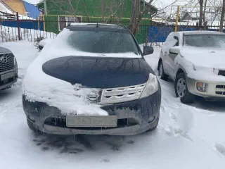 Nissan Murano 2003 года, синий. VIN: JN8AZ08T04W208427, ПТС: 55ОУ №128258, госномер: Х263СР55. Бензиновый двигатель 3.5 л (3498 куб. см) мощностью 249 л. с. (183,1 кВт). Максимальная масса 2200 кг, снаряженная масса 1720 кг.