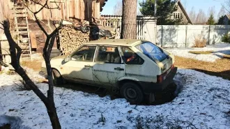 ВАЗ 21093, 1995 легковой автомобиль, марка: ВАЗ, модель: 21093, год изготовления: 1995, цвет: светло-бежевый, VIN: XTA210930T1797819, г/н: О672КТ60, вид собственности: индивидуальная (со слов владельца легковой автомобиль находится в залоге ООО МКК «Корона». В случае покупки, статус залога…