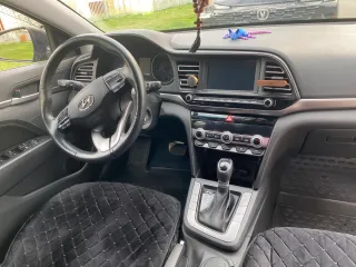 Hyundai Elantra 2019, Автомобиль марки Hyundai модель Elantra 2019 г.в., VIN-номер XWEDC41FBL0007419 (в залоге у ПАО «Совкомбанк»), осмотр имущества по месту нахождения имущества по предварительной договоренности с организатором торгов путем направления заявки на адрес электронной почты…
