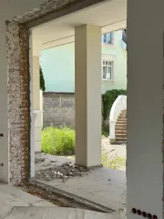 Жилой дом 545,3 кв.м и земельный участок 1000 кв.м, Московская область, Одинцовский район - жилой дом, назначение: жилое, общей площадью 545,3 кв.м, в том числе жилой площадью 269,3 кв.м, количество этажей – 4, с кадастровым номером 50:20:0000000:281827, расположенный по адресу: Московская область…