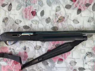 Benelli Raffaello Crio Comfort охотничье одноствольное полуавтоматическое длинноствольное оружие, калибр 12/76, номер F273280/С1070482. Разрешение на хранение и ношение серии РОХа № 0022171449, выдано 29.10.2020, срок действия с 21.11.2020 до 21.11.2025.