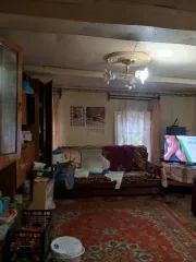 Доля дома 38,2 кв.м и участка 443 кв.м в Пензенской области. Адрес: Пензенская область, Каменский район, г. Каменка, ул. Железнодорожная, д. 66, пом. 1. Кадастровый номер дома: 58:30:0010608:257, кадастровый номер земельного участка: 58:30:0010608:81. Категория земель: земли населенных пунктов…