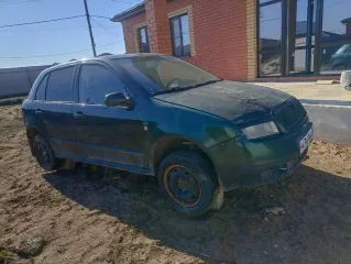 Skoda Fabia, 2001 года, 68 лс, 313 751 км. Легковой автомобиль, марка: Skoda, модель: Fabia, год изготовления: 2001, VIN: TMBMB46Y623404213, г/н: Н369ОО30. Необходима замена тормозной системы, нет аккумулятора, не горят фары, не работает кондиционер, двигатель в неисправном состоянии. Фактическое…