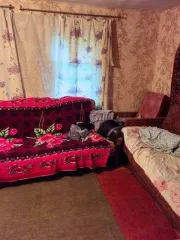 Продается 1/2 доля жилого дома площадью 33.3 кв.м и 1/2 доля земельного участка площадью 1140 кв.м. Адрес: Курская область, Горшеченский район, поселок Горшечное, улица Железнодорожная, дом 4. Кадастровый номер дома: 46:04:010102:1135. Кадастровый номер участка: 46:04:010102:589. Имущество…