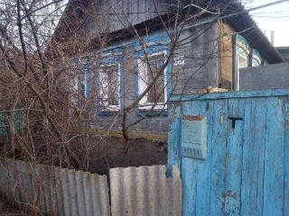 Жилой дом в Костарево Волгоградской области Здание  жилое,  34:10:180001:597,  площадью  61,4  кв.м.,  принадлежащее  на  праве  собственности,  расположенное  на земельном  участке,  34:10:180001:226,  площадью  2323  кв.м.,  принадлежащем  на  праве  собственности,  по  адресу:  Волгоградская…