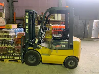 Автопогрузчик CHL CPQD15-RC1H2 зав. номер 030159Y8091, ГРЗ 4541УР86 2021гв. Присутствуют повреждения лакокрасочного покрытия. ДВС не запускался. Диагностика тех. состояния не проводилась. ПСМ находится по месту нахождения автопогрузчика.