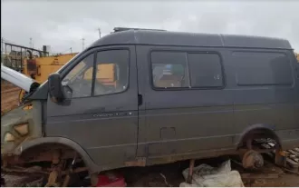 GAZ 2752 SOBOL (ГАЗ 27527), 2013 года выпуска, VIN: X96275270E0769236, ГРЗ: В708АК138. Отсутствуют ключи, техника разукомплектована, годные остатки. Ознакомление с имуществом по адресу: Российская Федерация, Республика Саха (Якутия), Мирнинский район, Ботуобуйинский наслег, Среднеботуобинское…
