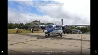 Аэропорт Каргасок 9876 кв.м Томская область Объекты недвижимости в аэропорту с.Каргасок Томской области: земельный участок, общая площадь 3495 кв.м, кад.№ 70:06:0101001:238; земельный участок, общая площадь 2834 кв.м, кад.№ 70:06:0101001:230; земельный участок, общая площадь 1148 кв.м, кад.№…