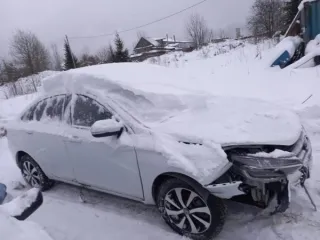 Автомобиль LADA VESTA, госномер О871ОЕ29, VIN XTAGFL110R0728060. Автомобиль ВАЗ 211440, 2009 года выпуска, госномер М614УЕ29, VIN XTA211440A4831832. Продаются единым лотом. Реализация по прямому назначению. Сопроводительные документы отсутствуют.
