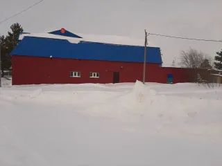 Здание пекарни 586,1 кв.м, 5/6 доли участка 906 кв.м, Ямало-Ненецкий АО, г. Губкинский. Здание 586,1 кв.м. и 5/6 доли земельного участка в Ямало-Ненецком АО еще 5/6 доли земельного участка, площадью 906 кв. м., кадастровый номер: 89:05:030301:7137, по адресу: ЯНАО, Пуровский район, пос. Пурпе, мкр…