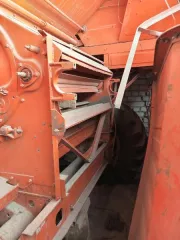 Учебное наглядное пособие Комбайн Нива СК-5А зерноуборочный, год выпуска  1983 Учебное наглядное пособие Комбайн Нива СК-5А зерноуборочный;  год выпуска – 1983; техническое состояние: в соответствии с актом осмотра техники к Договору № 1 безвозмездного хранения с правом использования от 26.01.2023…