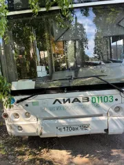 Автобус ЛИАЗ 529267 модель шасси рама номер отсутствует кузов номер XTY529267J0007545 цвет кузова белый государственный регистрационный знак Е 170 ВН 136