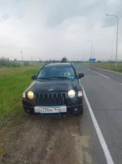 Jeep Compass, 2008 г, 170 лс, 300 000 км, полный привод Марка, модель: Jeep Compass Цветовая группа: Черный Гос. Рег. знак: Е 230 ВК 164 VIN: 1JBFFF7W68D765491 Мощность двигателя л.с: 170 квт Рег. Документ  ПТС : 50 ОН 350813 Год выпуска: 2008 Сведения о залоге и залогодержателе: Не…