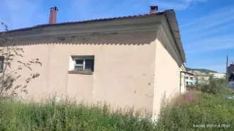 Баня-прачечная, 365.1 кв.м, 1 этаж. Магаданская область, Сусуманский район, город Сусуман, улица Советская, дом 11А. Кадастровый номер 49:05:010212:609. Назначение: баня-прачечная. Ограничений и обременений нет. Кадастровая стоимость 4 632 932.8 руб.