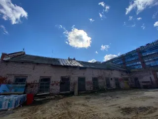 Продается объект недвижимого имущества площадью 356,2 кв. метра по адресу: Республика Марий Эл, г. Йошкар-Ола, ул. Гоголя, д. 5, кадастровый номер 12:05:0506010:120. Сооружения общей протяженностью 46 метров, кадастровые номера: 12:05:0000000:9111, 12:05:0506010:110. Одновременно с земельным…