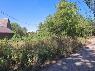 Земельный участок 540 кв.м, Краснодарский край. Площадь: 540 кв.м. Местоположение: установлено относительно ориентира, расположенного в границах участка. Почтовый адрес ориентира: Российская Федерация, Краснодарский край, г. Краснодар, садоводческое товарищество № 6 завода "Kalinina", ул. Трудовая…