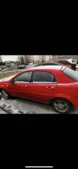 Chevrolet Lacetti 2007, 94 лс, 100000 км. Автомобиль марки CHEVROLET модель Lacetti 2007 г.в. VIN-номер XUUNF486J70000111. Автомобиль после ДТП, имеются проблемы с коробкой передач. Обременения и ограничения на распоряжение и эксплуатацию Имущества, наложенные работниками службы судебных приставов…