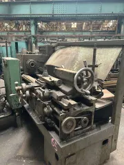 Станок токарно-винторезный 16K20 1977 года выпуска, инвентарный номер 220222. Разукомплектован.