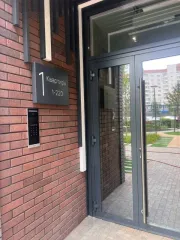 Квартира, 33,2 кв.м, Новосибирск, Железнодорожная, 18-71 — 1 комн. однокомнатная квартира, общей площадью 33,2 кв.м, расположенная по адресу: г. Новосибирск, ул. Железнодорожная, д. 18, кв. 71, кадастровый номер 54:35:021027:4695.