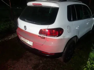 Volkswagen Tiguan, 2016 года, 179 лс, полный привод, АКПП, VIN: XW8ZZZ5NZHG103586, в залоге у ООО МФК «ПСБ Финанс».