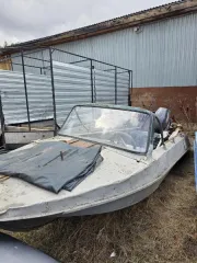 Моторная лодка "Обь-М" с мотором YAMAHA-40, Туруханский район. Бортовой № ВР0281RUS24, идентификационный № 48230, подвесной лодочный мотор YAMAHA-40 заводской № 66ТК1082687, комплектность и состояние не проверялась, имущество обращено в доход государства, документы отсутствуют. Вид водного…