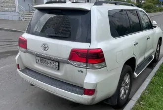 Toyota land cruiser, 2019 год, 249 лс, 210 000 км, полный привод, акпп. Автомобиль toyota land cruiser 200 vin jtmhx02j604193123. Категория тс b. Год 2019. Масса автомобиля 2 825 кг. Расположение руля левый руль. Номер двигателя 0799641. Модель двигателя 1ur. Объем двигателя 4 608 куб.см. Мощность…